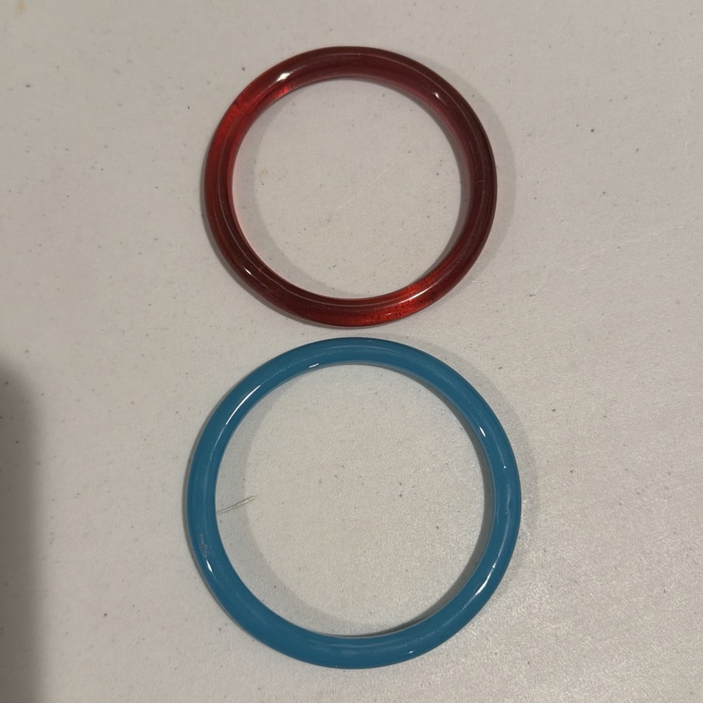 Vtg MCM Translucent Art Glass Bangle Bracelets – Lot of 2 Blue Red.